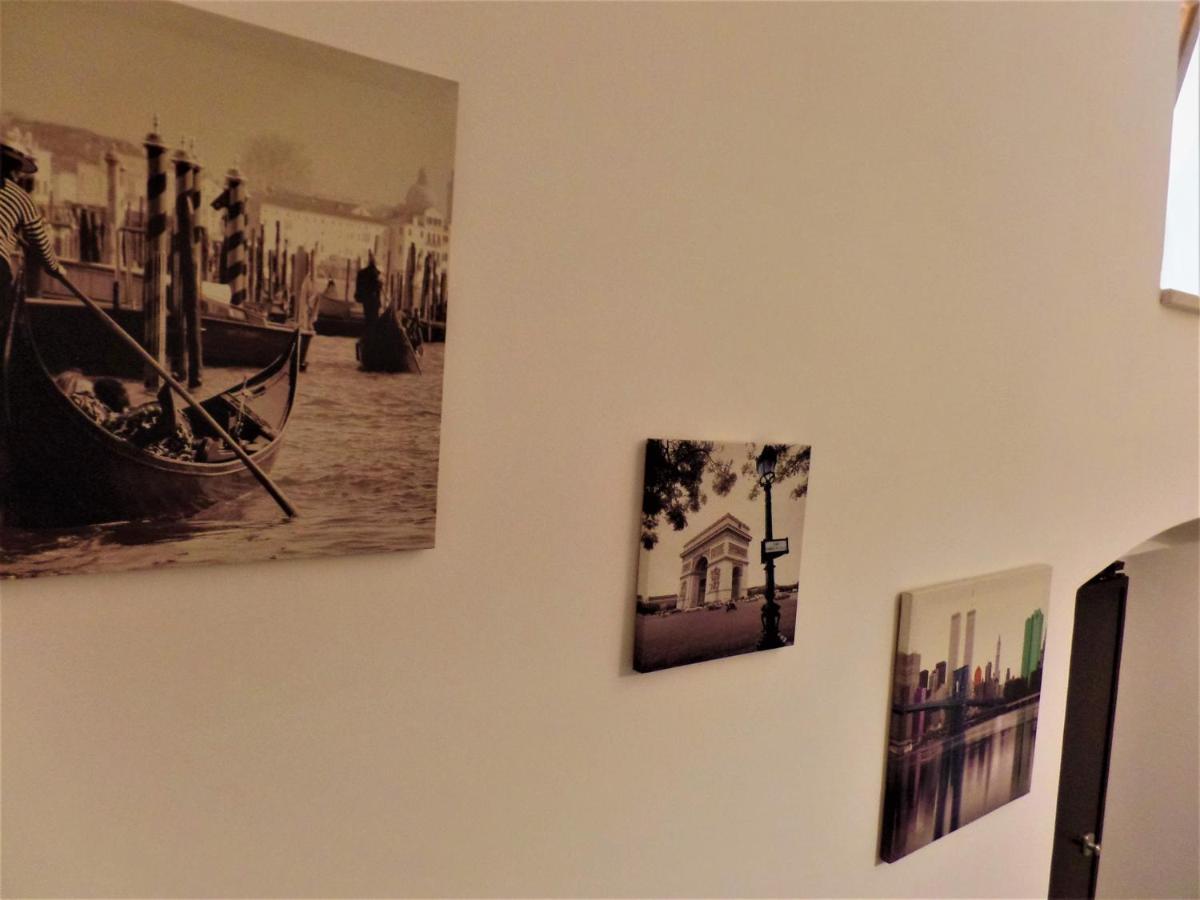 Regina Viarum Apartment, Historic City Centre Brindisi Exterior photo